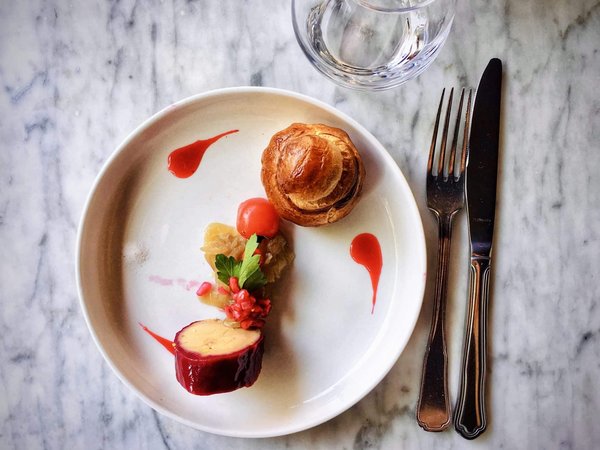 Peut-on trouver une maison d'hôte en Provence avec un cours de cuisine végétarienne du terroir?